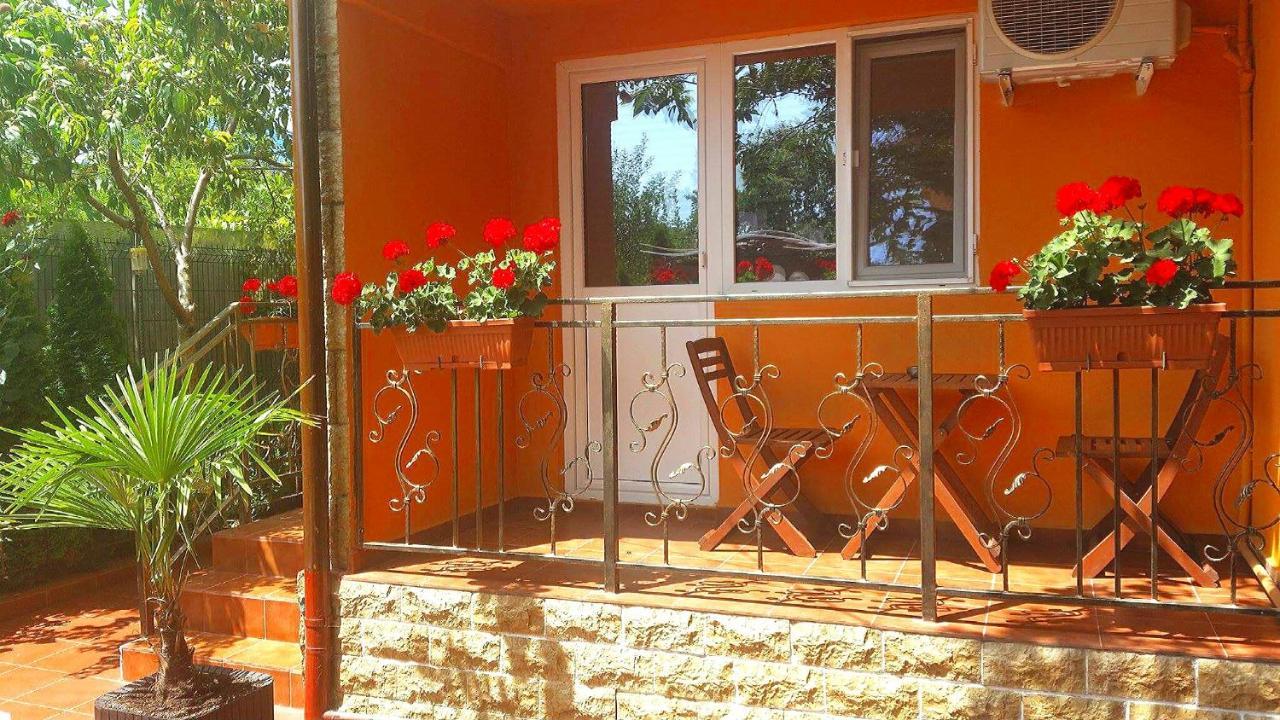Vila Floarea Etiquette Costinesti Ngoại thất bức ảnh