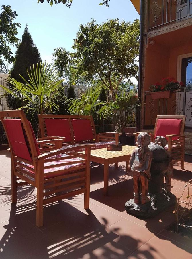 Vila Floarea Etiquette Costinesti Ngoại thất bức ảnh