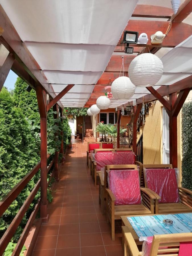 Vila Floarea Etiquette Costinesti Ngoại thất bức ảnh